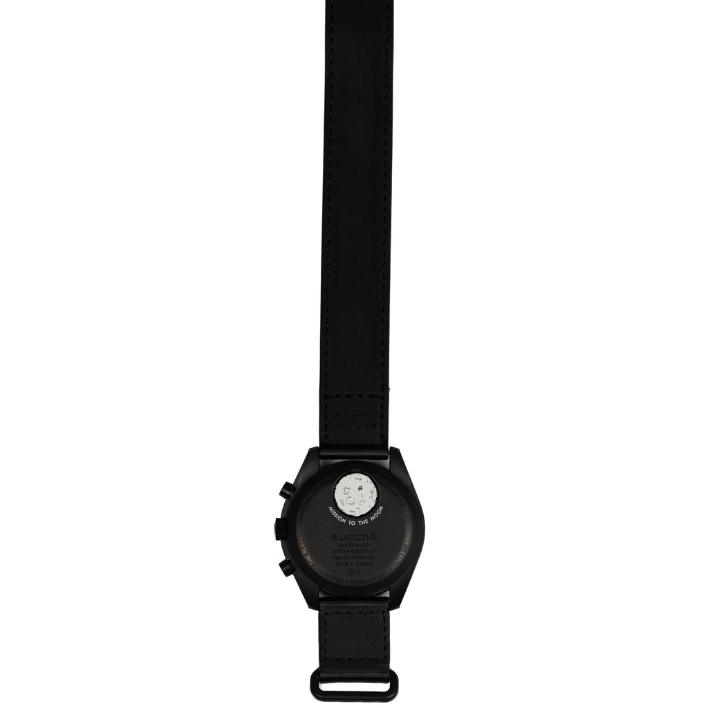 Swatch X Omega Bioceramic Moonswatch Mission to Moonphase Snoopy — photo 4