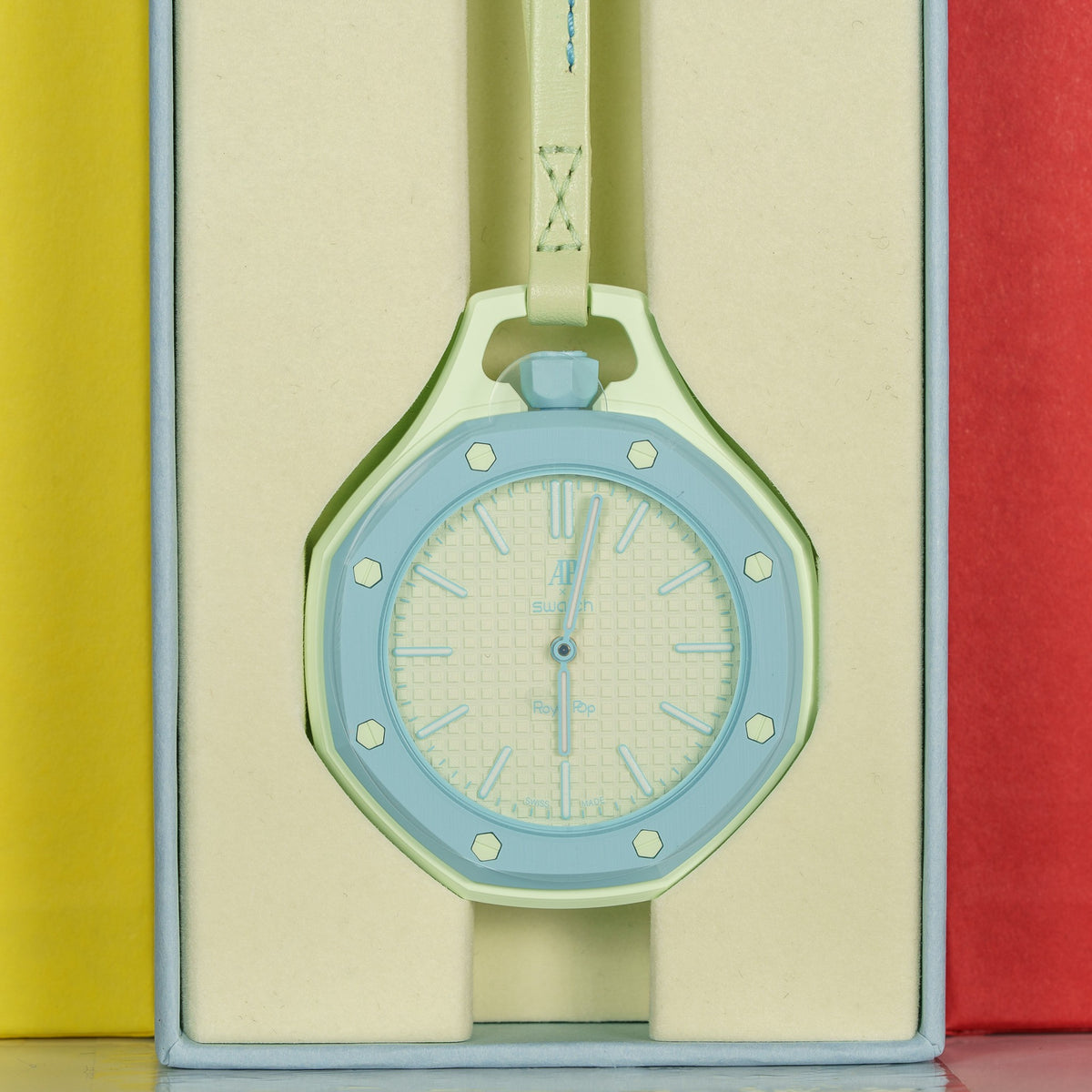 Swatch x Audemars Piguet Royal Pop Lépine ‘Blaue Acht’