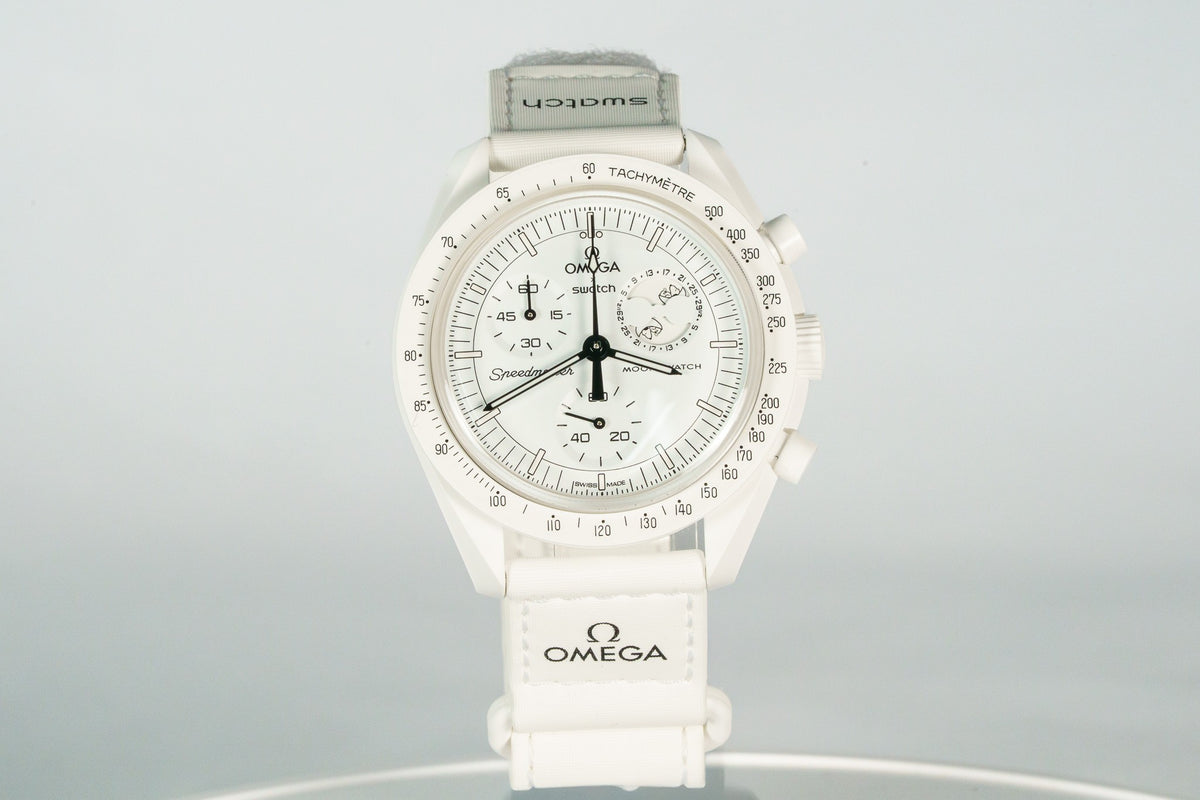 Swatch x Omega Bioceramic Moonswatch Mission To Moonphase Snoopy