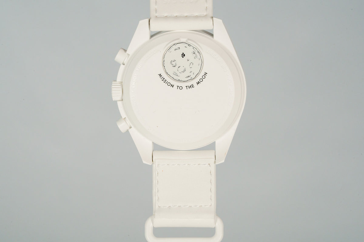 Swatch x Omega Bioceramic Moonswatch Mission To Moonphase Snoopy