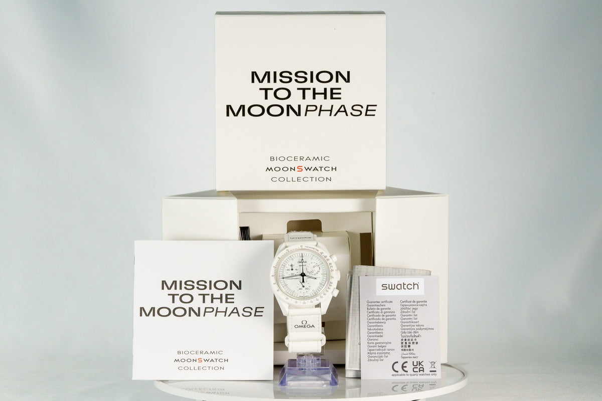 Swatch x Omega Bioceramic Moonswatch Mission To Moonphase Snoopy